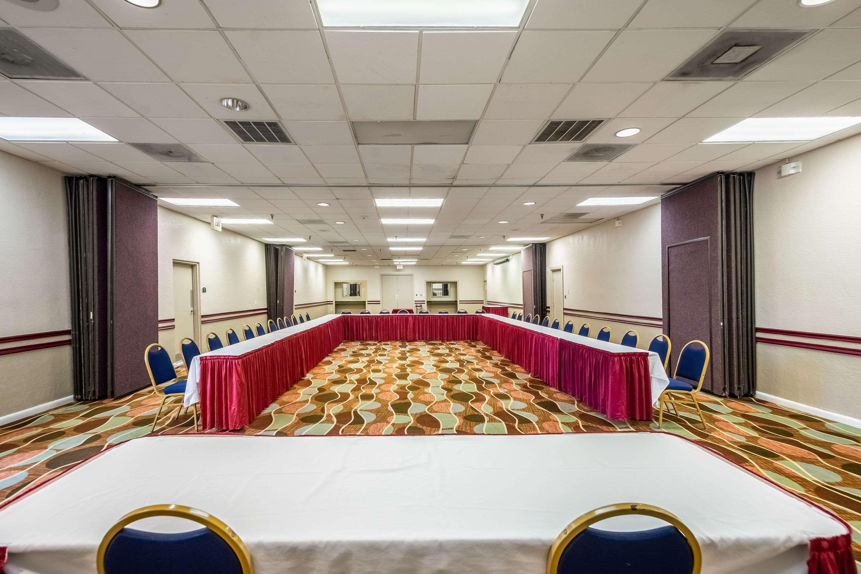 Lakeland Hotel Екстериор снимка